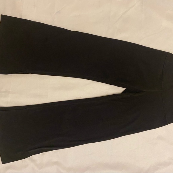 ATHLETA FLARE LEGGINGS YOGA PANTS Black WOMEN SIZE SMALL - Picture 2 of 11